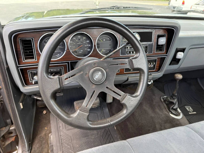 1983 Dodge RAM 150