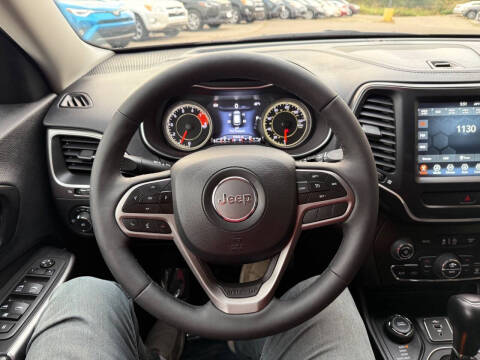 2022 Jeep Cherokee Latitude Lux