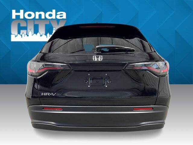 2027 Honda HR-V LX
