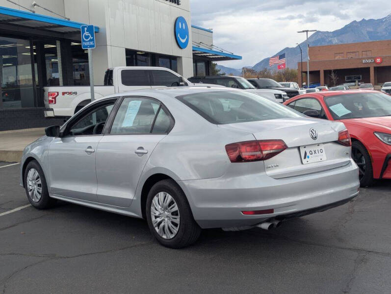2016 Volkswagen Jetta