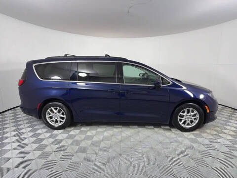 2017 Chrysler Pacifica LX