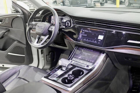 2023 Audi Q8 quattro Premium Plus 55 TFSI