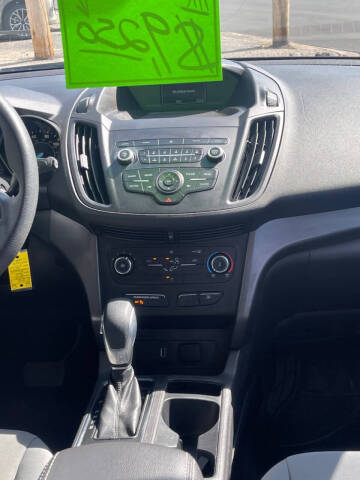 2019 Ford Escape S