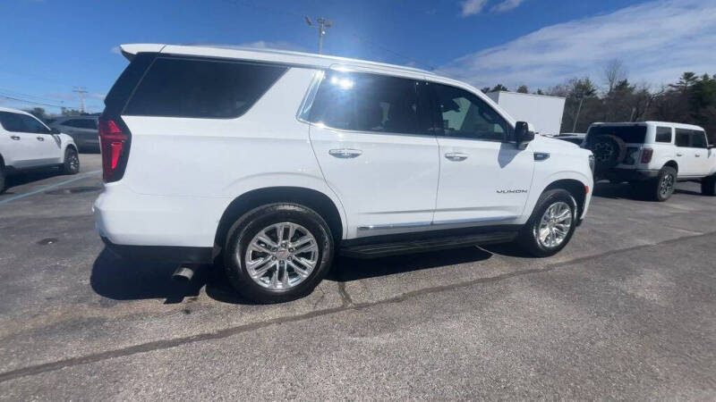 2023 GMC Yukon SLT