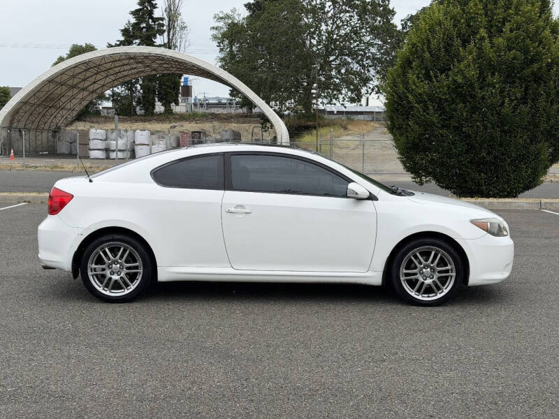 2005 Scion tC