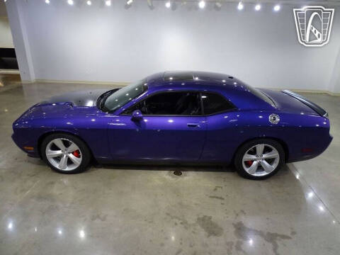 2010 Dodge Challenger SRT8