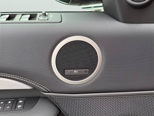 2026 Land Rover Discovery