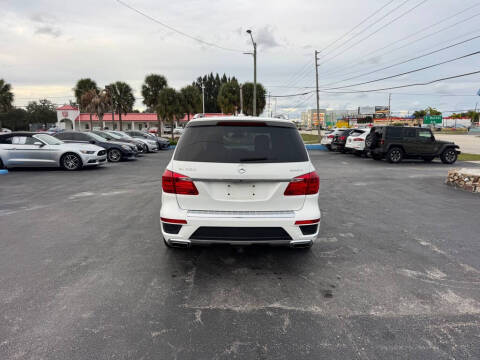 2016 Mercedes-Benz GL-Class GL 550 4MATIC