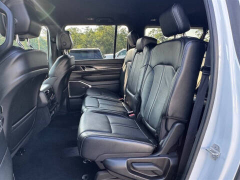 2024 Jeep Wagoneer L