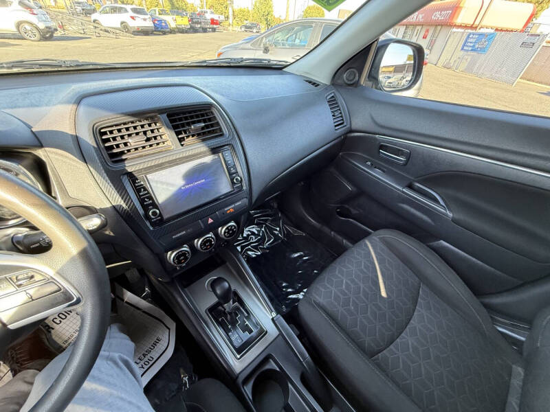 2021 Mitsubishi Outlander Sport ES