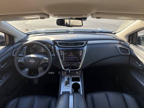 2023 Nissan Murano SV