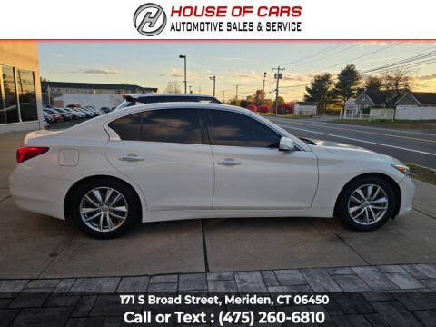 2015 Infiniti Q50 Premium