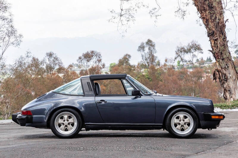 1985 Porsche 911 Carrera