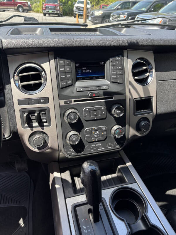 2017 Ford Expedition XLT
