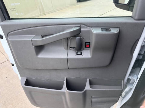 2018 Chevrolet Express 2500