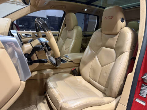 2017 Porsche Cayenne GTS