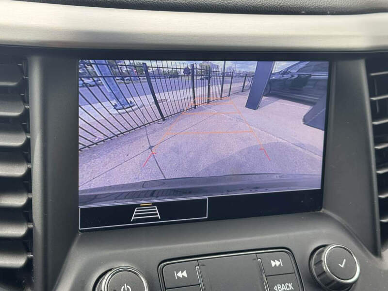 2020 GMC Acadia SLE