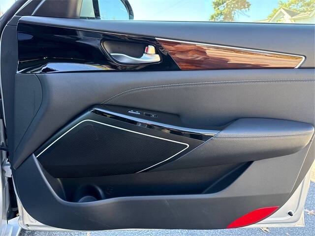 2017 Kia Cadenza Premium