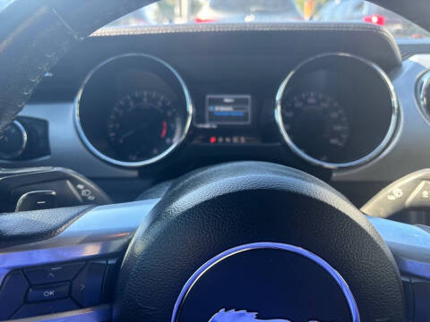 2015 Ford Mustang EcoBoost Premium