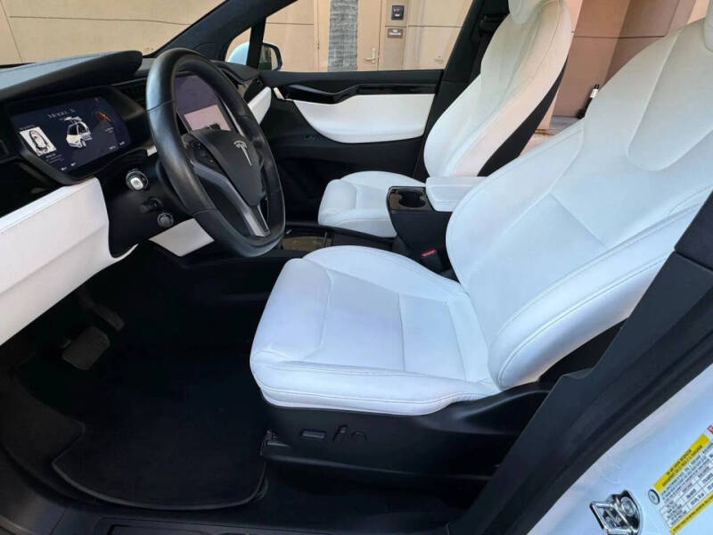 2020 Tesla Model X Long Range Plus