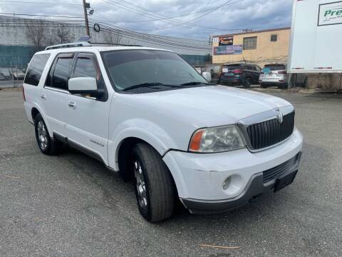 2003 Lincoln Navigator for sale at Giordano Auto Sales in Hasbrouck Heights NJ