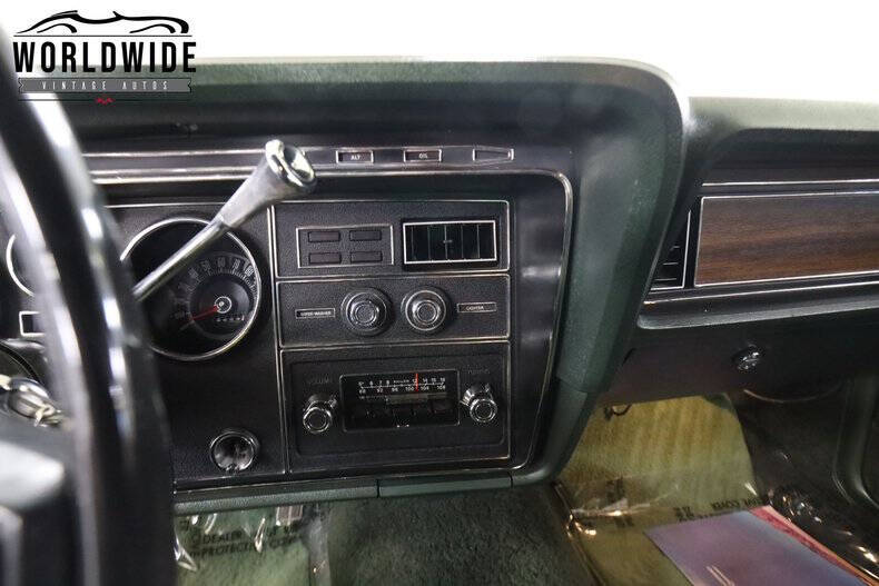 1973 Ford Thunderbird