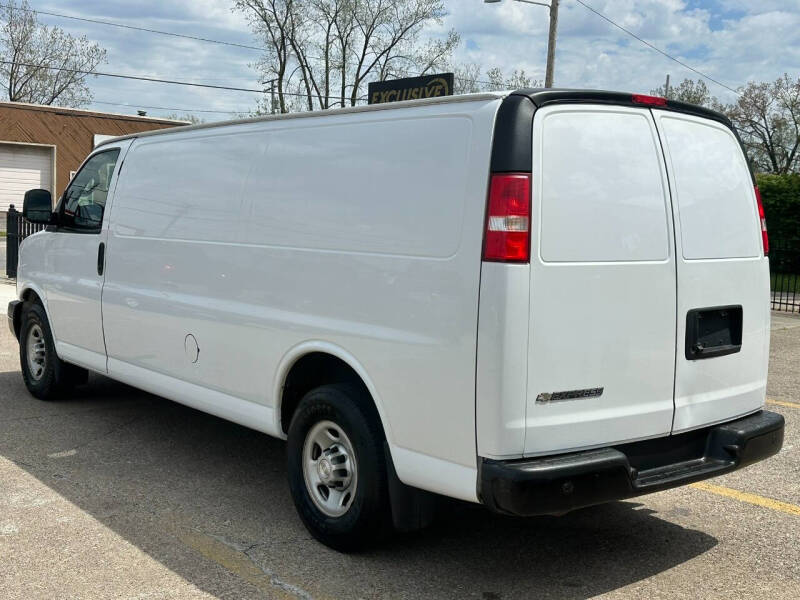 2017 Chevrolet Express 3500