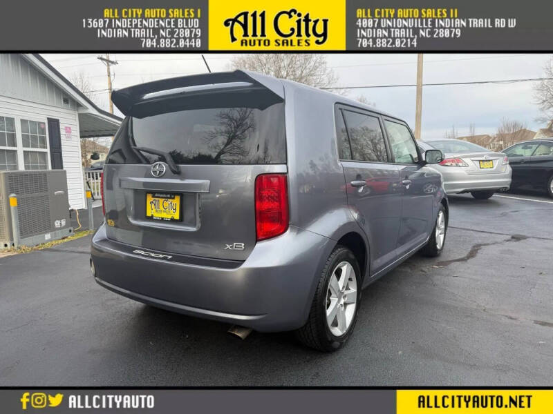 2010 Scion xB