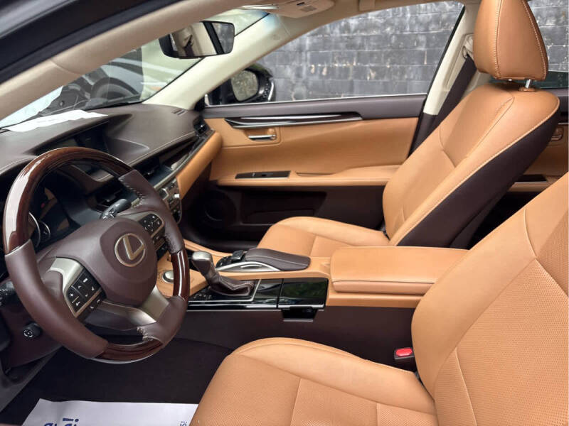 2018 Lexus ES 350
