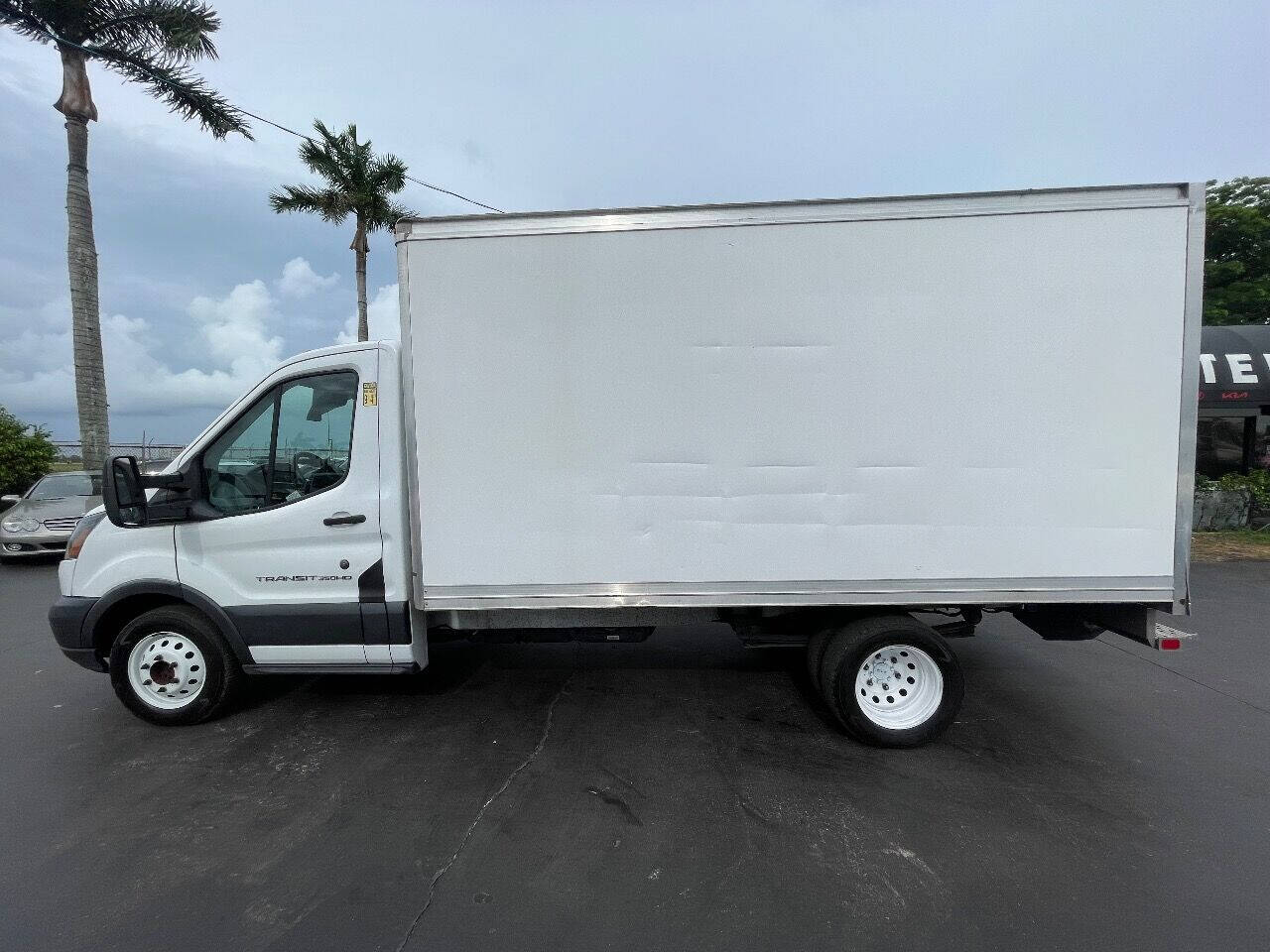2018 FORD Transit Incomplete - $25,900