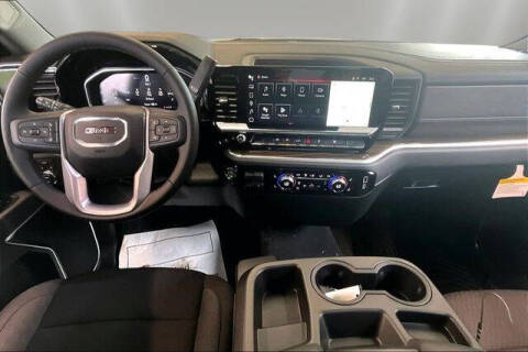 2026 GMC Sierra 1500 Elevation Standard