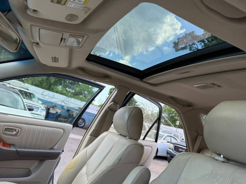2003 Lexus RX 300