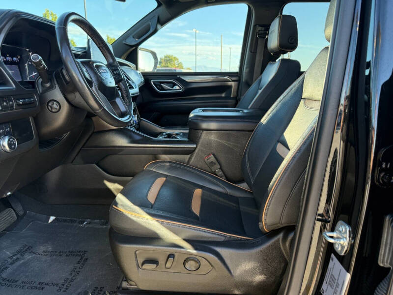 2021 GMC Yukon XL AT4