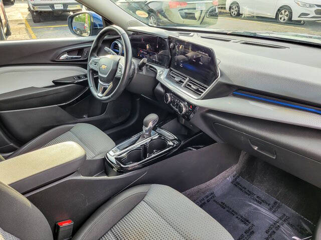 2024 Chevrolet Trax LT