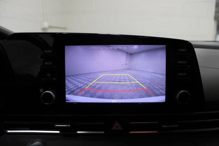 2022 Hyundai Elantra