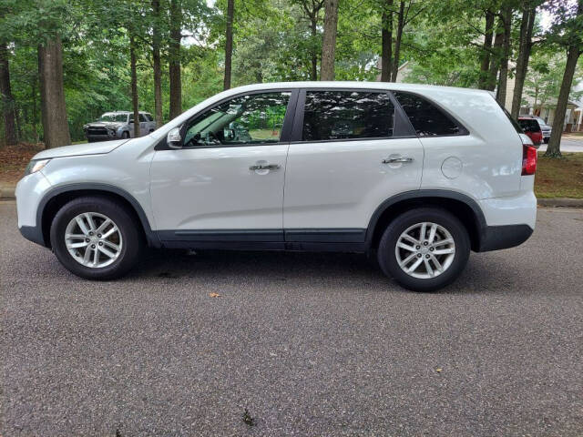 2014 Kia Sorento for sale at 757 Auto Brokers in Norfolk, VA