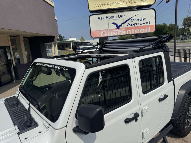 2021 Jeep Gladiator Sport