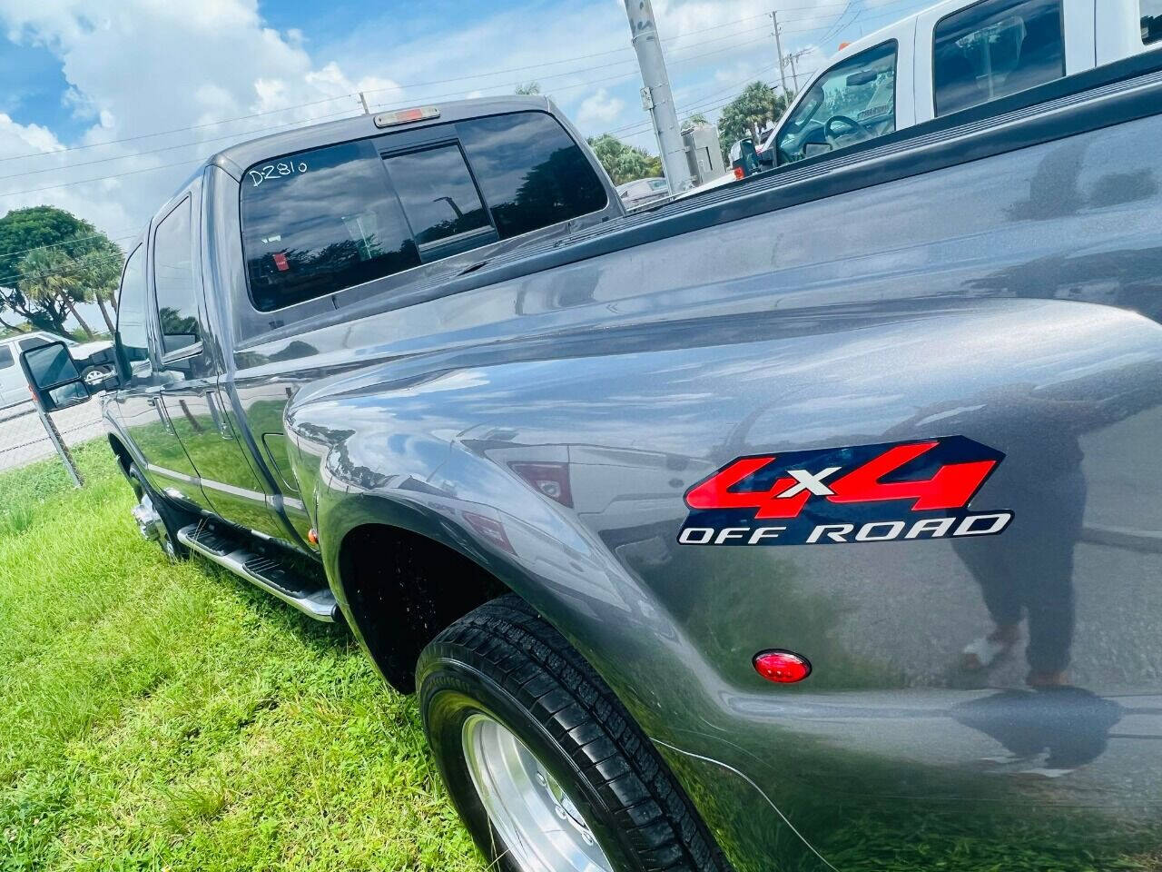 2013 FORD F-350 Pickup - $32,950