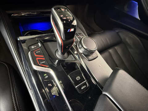 2023 BMW M5
