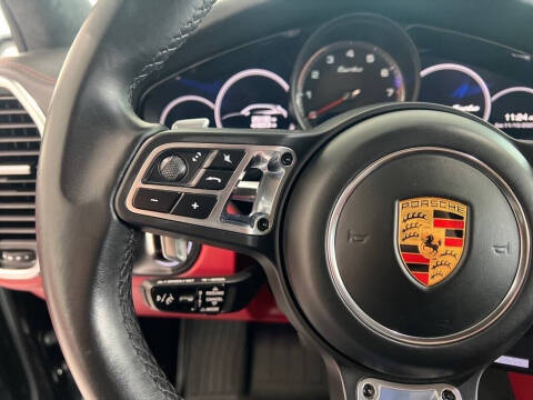 2021 Porsche Cayenne Turbo