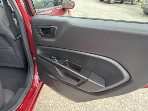 2017 Ford Fiesta SE