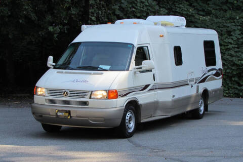2001 Winnebago Rialta