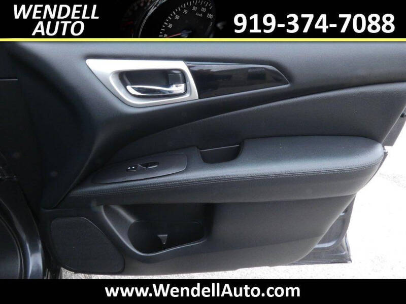 2014 Nissan Pathfinder S