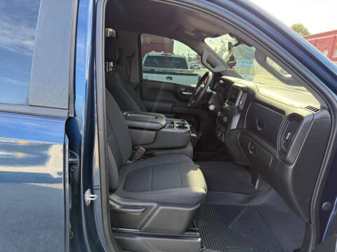 2020 Chevrolet Silverado 1500 Custom