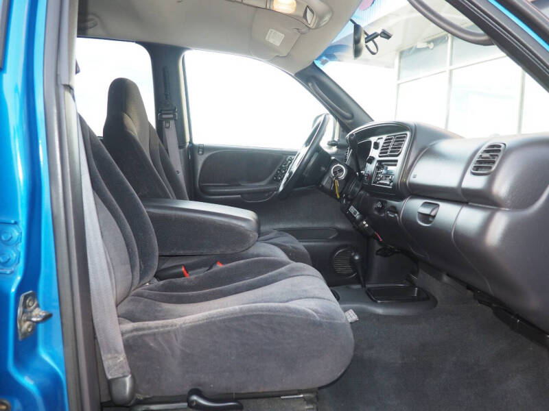 2000 Dodge Dakota SLT