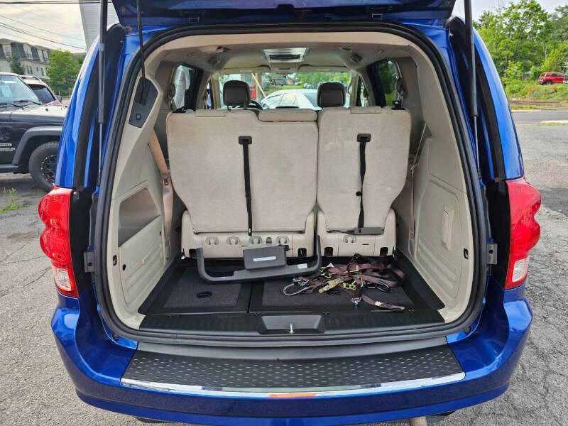 2013 Dodge Grand Caravan Crew