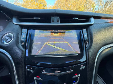 2014 Cadillac XTS Luxury Collection