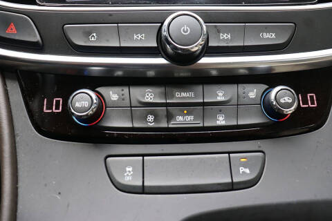 2017 Buick LaCrosse Essence