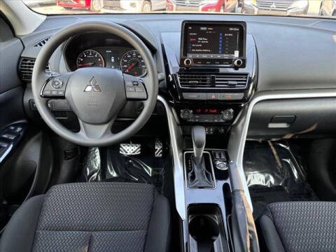 2024 Mitsubishi Eclipse Cross LE