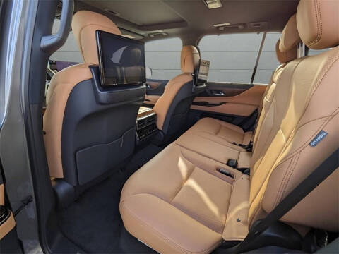 2024 Lexus LX 600 Luxury